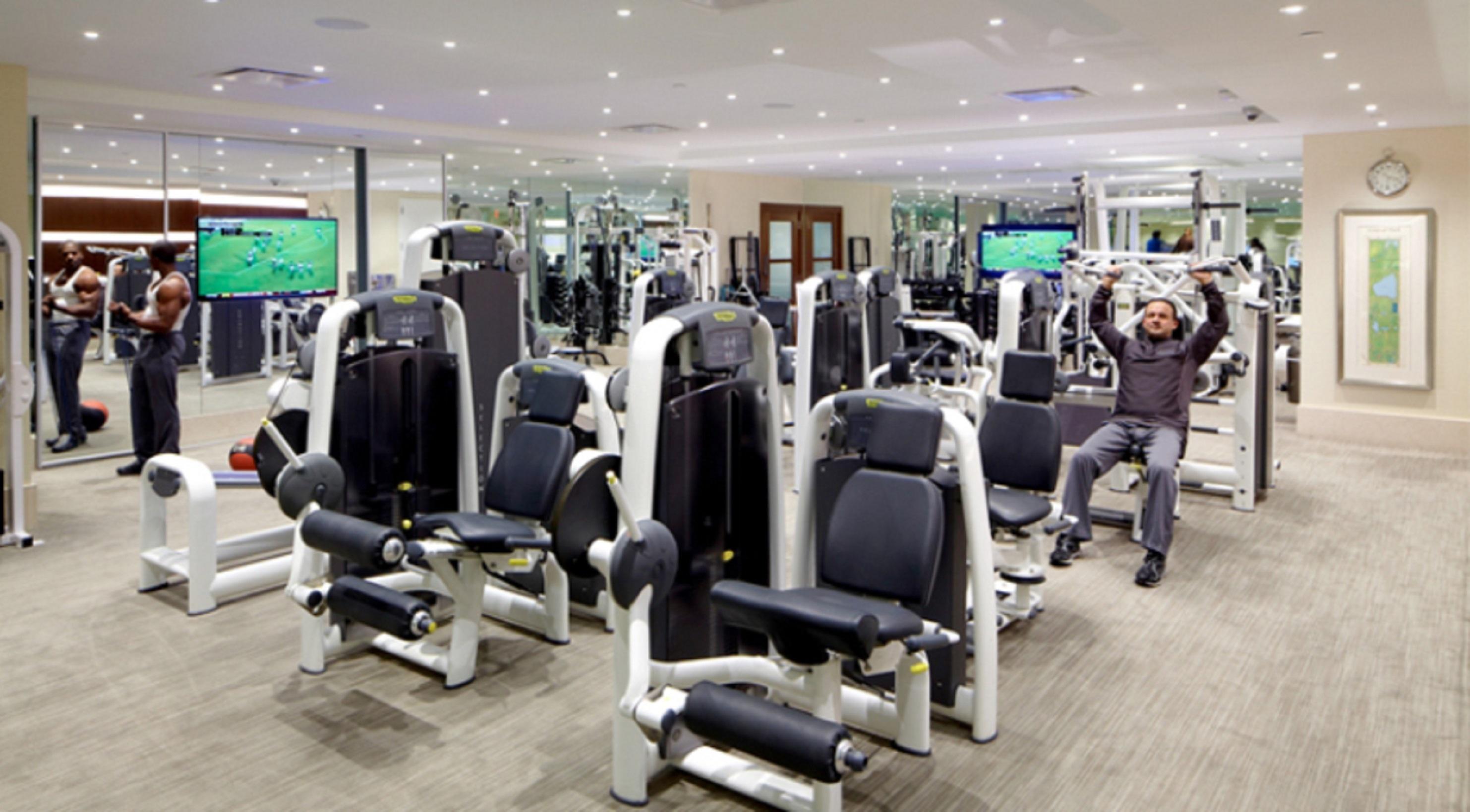 Trump International Ню Йорк Екстериор снимка The gym at the London Marriott Canary Wharf