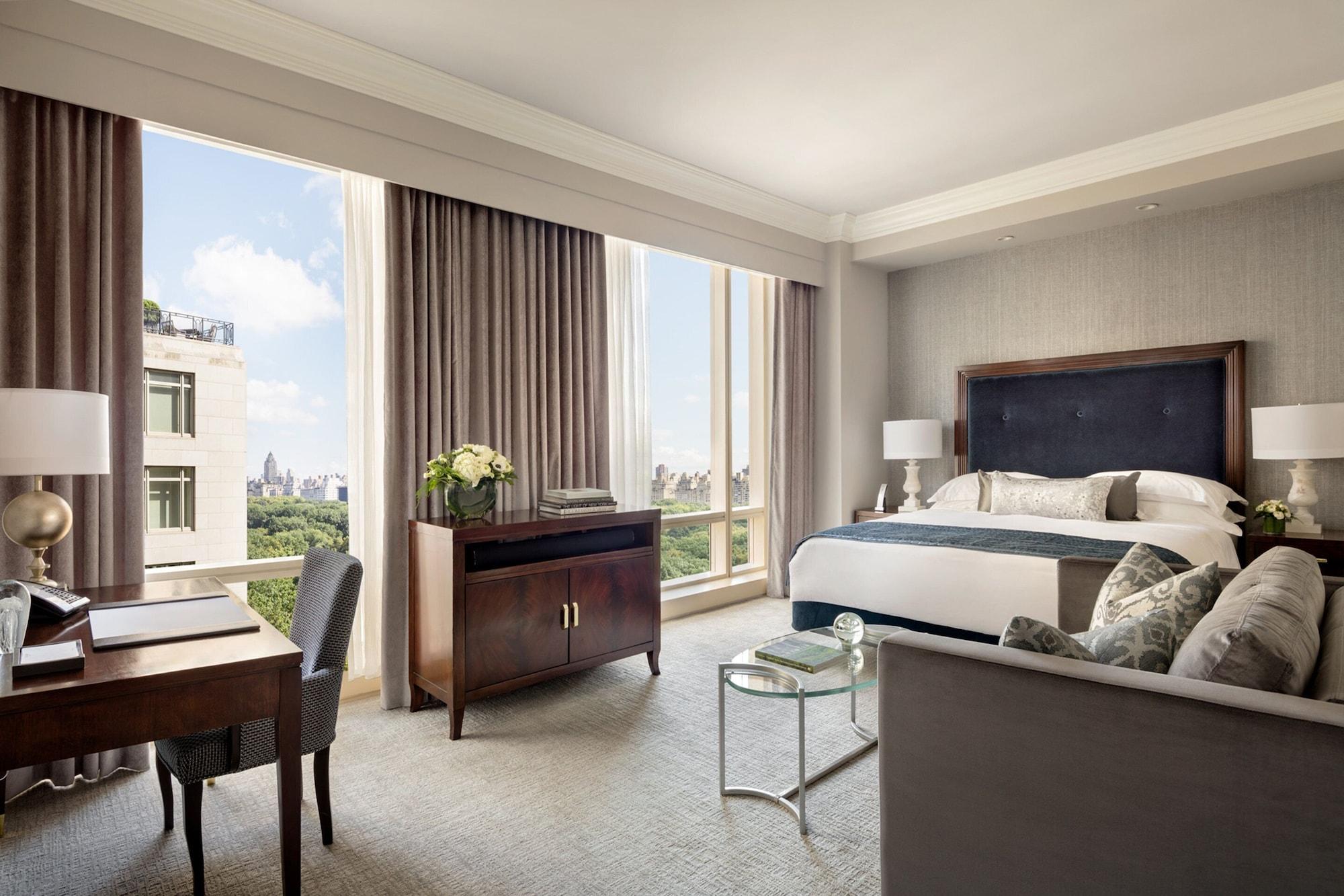 Trump International Ню Йорк Екстериор снимка A bedroom